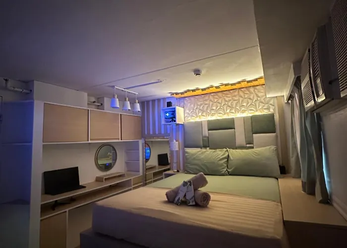 Aesthetic Unit With Cinema Theater Japan Technology 2* Manila